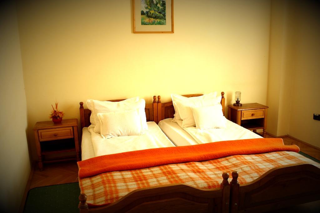 Hotel Tivoli Совата Номер фото